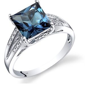 14KT White Gold London Blue Topaz Ring